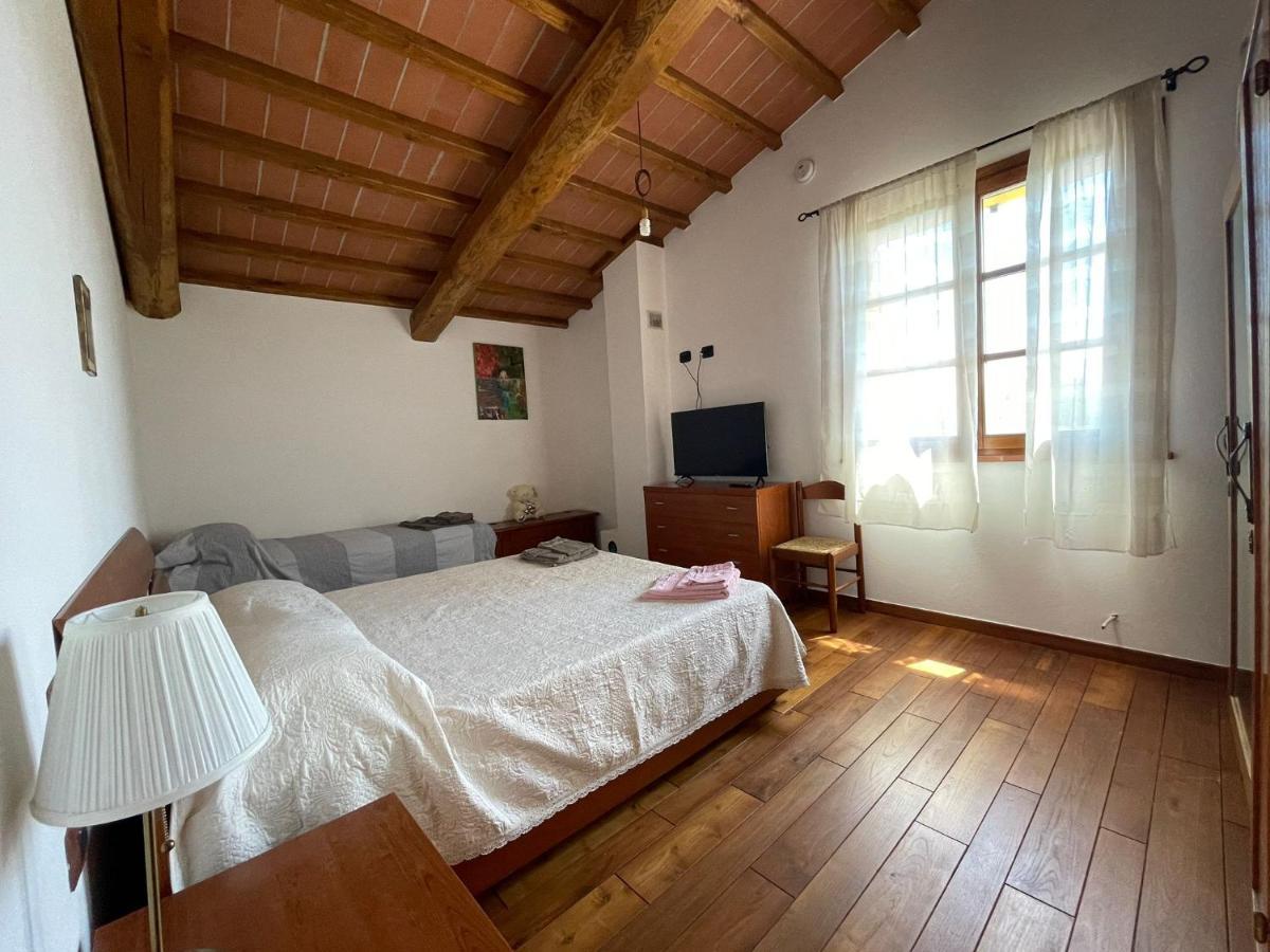 Hotel Il Poggio à Pontedera Extérieur photo