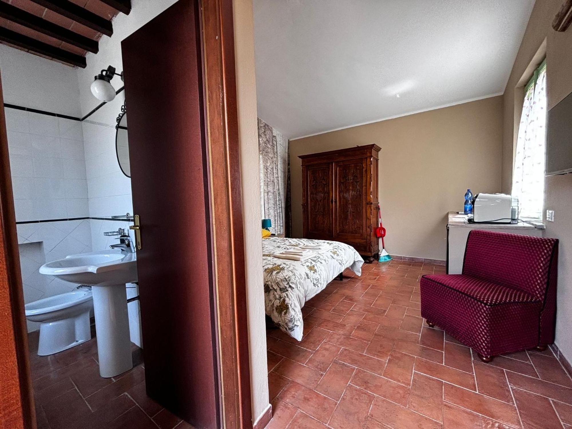 Hotel Il Poggio à Pontedera Extérieur photo
